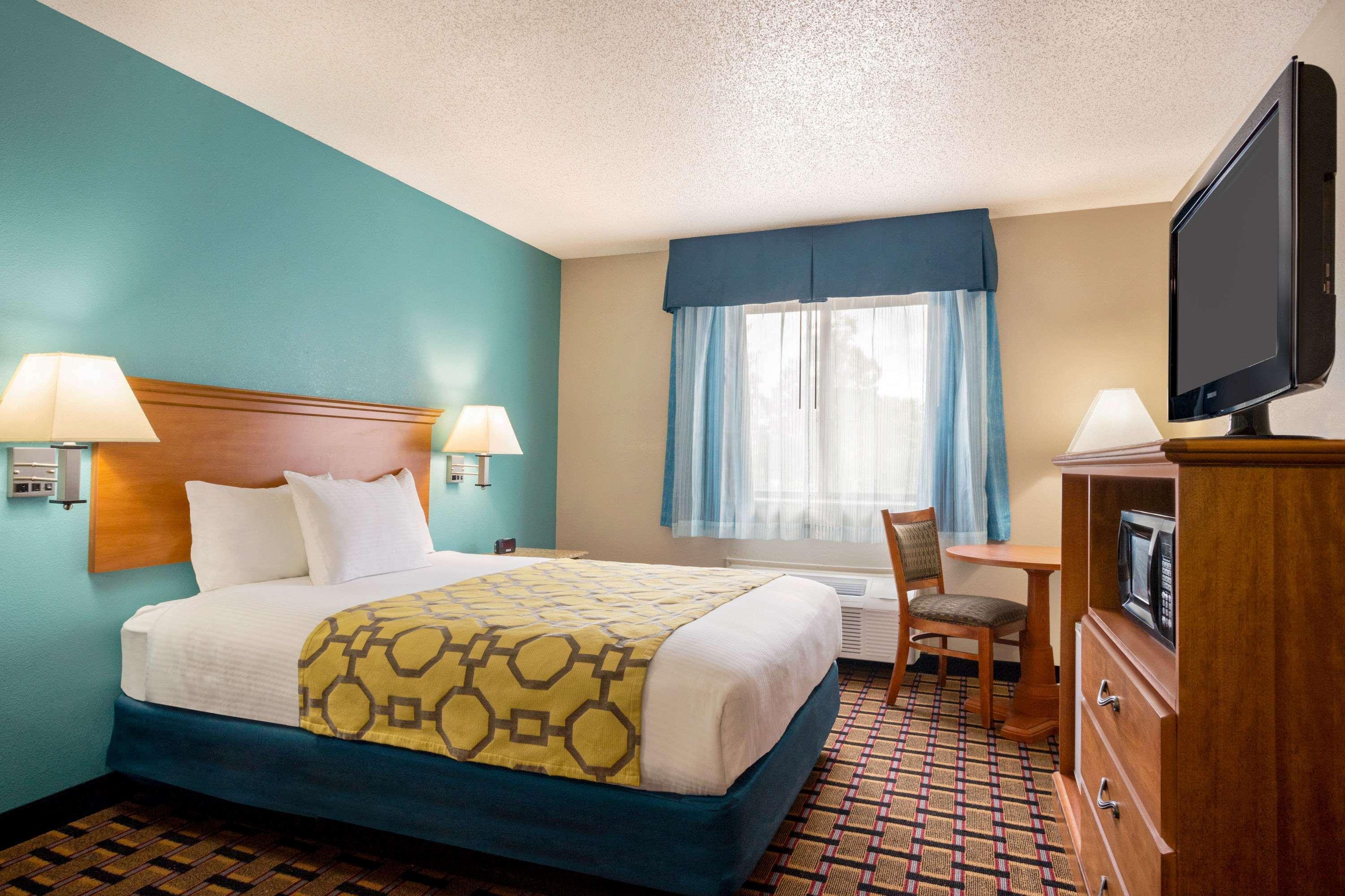 Hotel Baymont By Wyndham Warrenton Exteriér fotografie